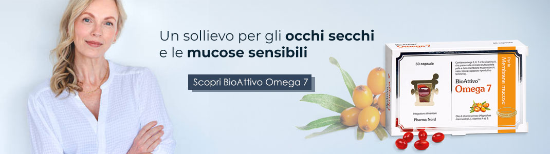 Coppia felice che ride